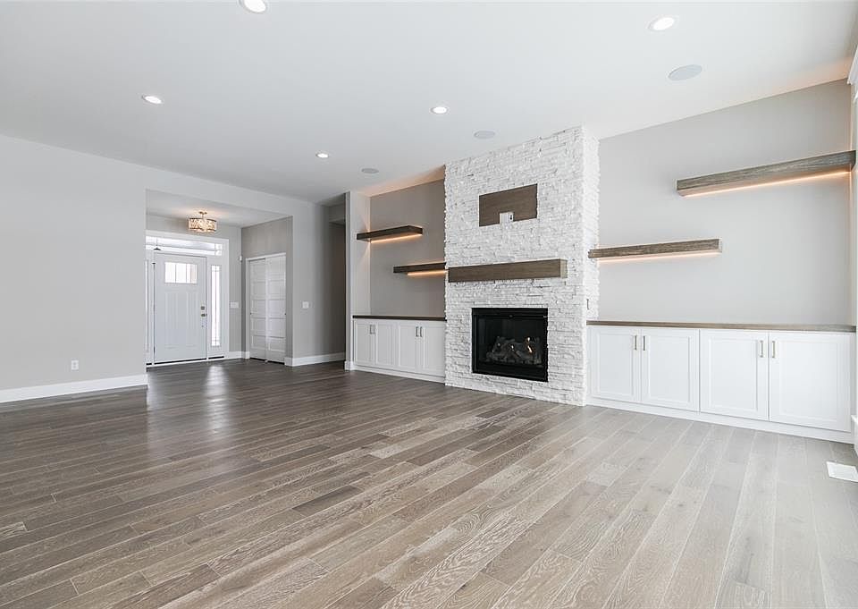 7052 Stags Leap Ln, Marion, IA 52302 Zillow