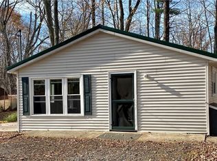 11 28th St, Constantia, NY 13044