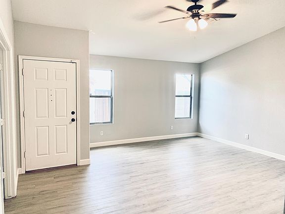 5th image of 39991 N Manetti St