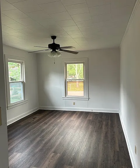 1011 Nathan Hunt Dr — Photo 3