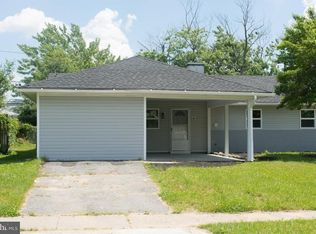 26 Brierdale Ln, Willingboro, NJ 08046