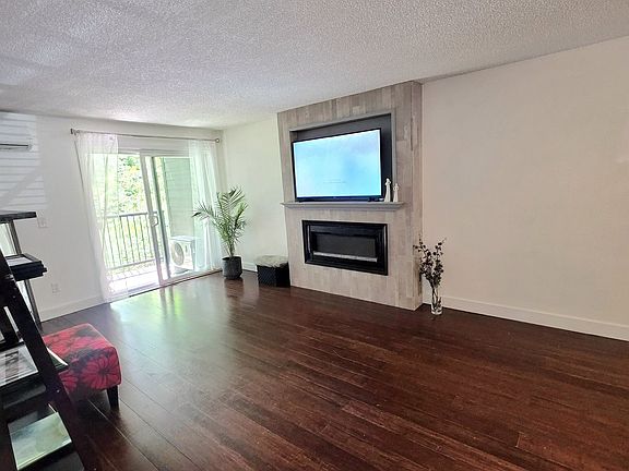 2nd image of 12622 NW Barnes Rd APT 6
