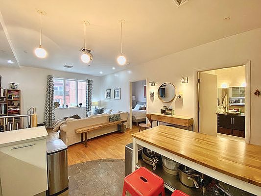 1st image of 359 15th St APT 1B