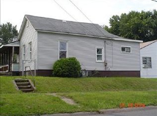 1118 Morgan St, Rockford, IL 61102