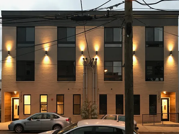 1221 N 27th