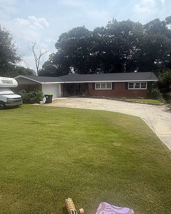 1st image of 112 Belmont Dr