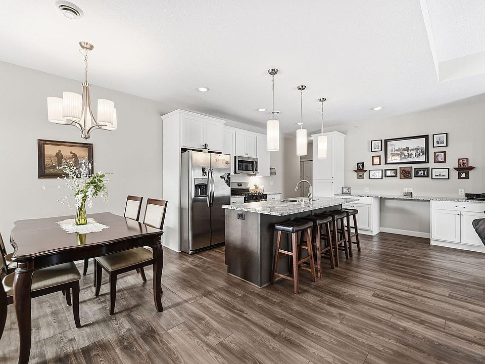 1st image of 158 Kings Pointe Dr