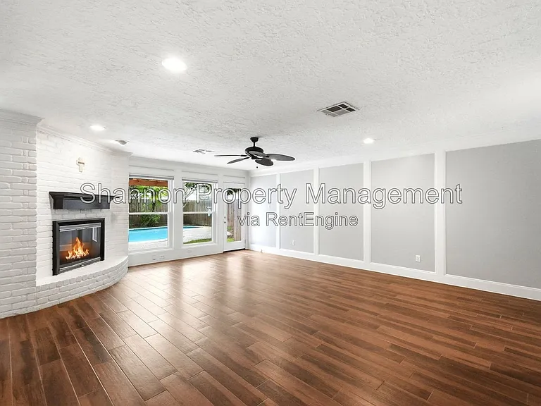 20646 Prince Creek Dr — Photo 6