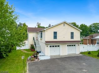 7 Henoch Ave, Clifton City, NJ 07013