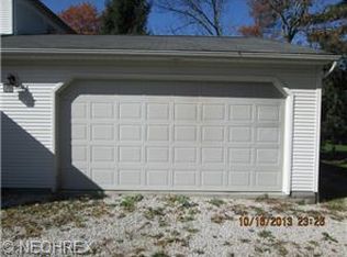 1529 Graham Rd, Stow, OH 44224