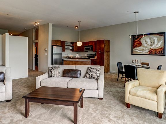 2nd image of 1030 Highlands Plaza Dr E APT 511