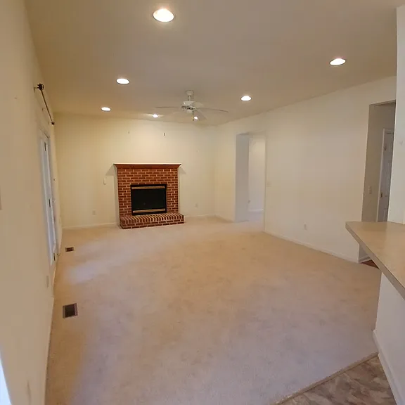 18 Greystone Dr — Photo 16