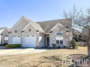 2052B Cambria Dr, Greenville, NC 27834
