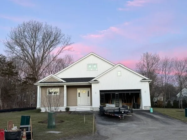 20 Coach Rd, Easton, MA 02375