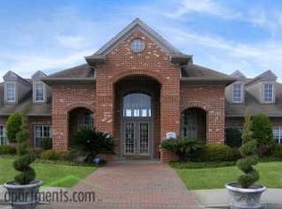 8008 Bluebonnet Blvd, Baton Rouge, LA 70810