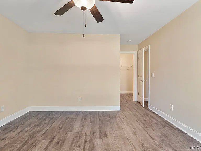 1005 Allison Dr — Photo 34