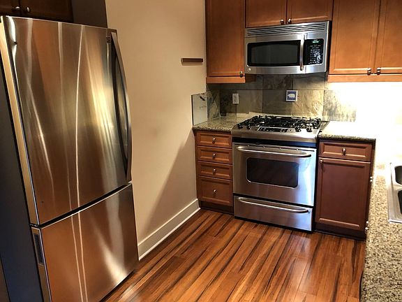 2nd image of 400 Washington Ave Unit 300