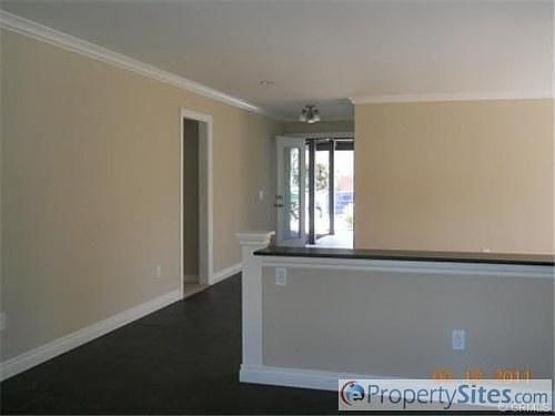 1st image of 814 Eastwood St
