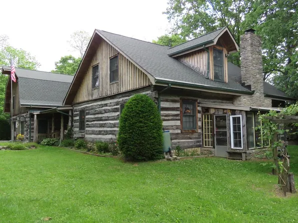 2028 Lucretia St, Dover, KY 41034