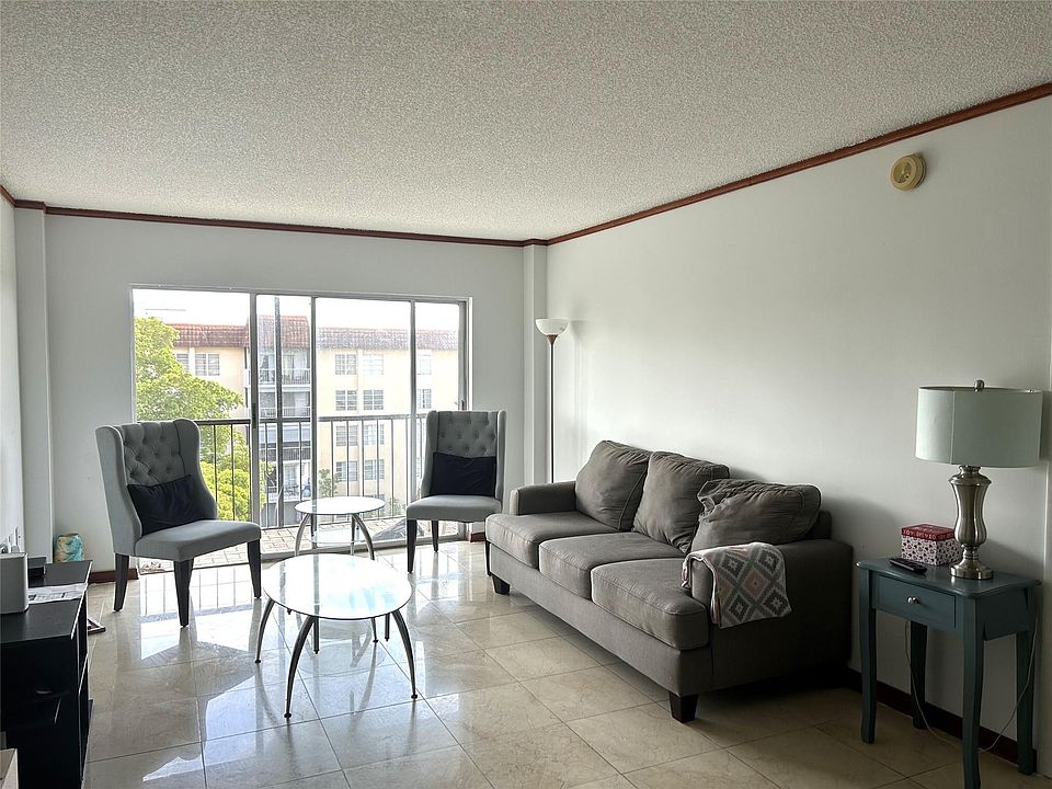 1st image of 4158 Inverrary Drive #508