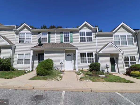 25 Gristmill Ln, Pine Hill, NJ 08021