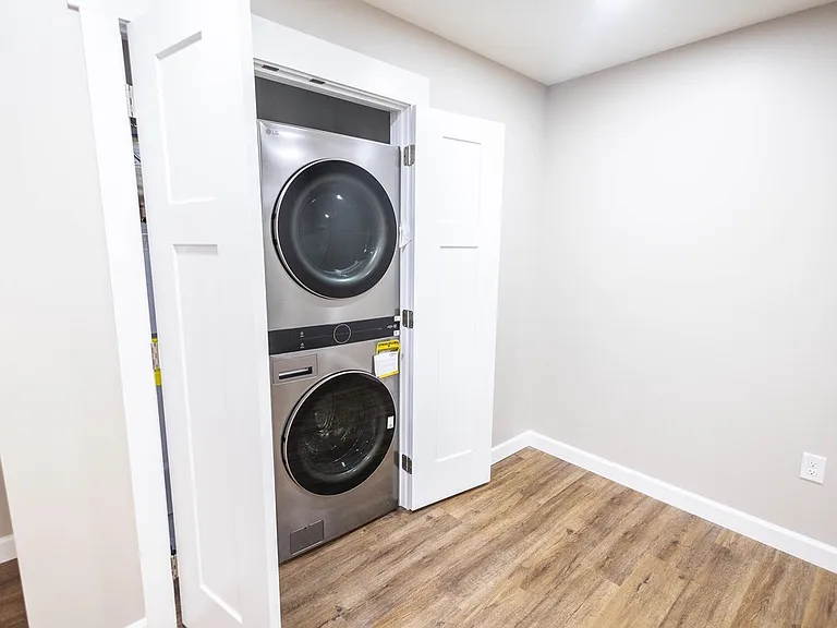150 N Broad St #201 — Photo 6