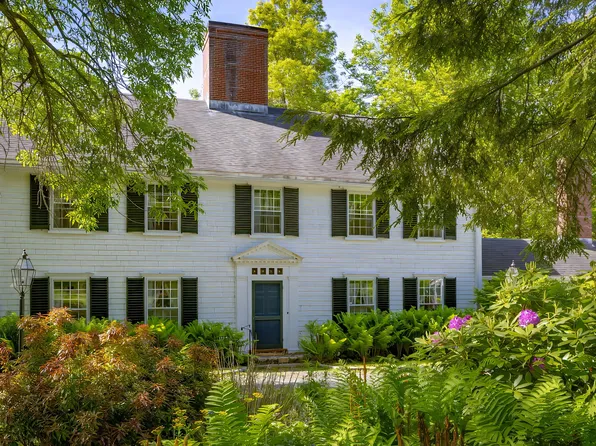 30 Neighborhood Road, Northeast Harbor, Mount Desert, ME 04662