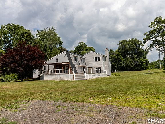 2nd image of 159 Bear Swamp Road
