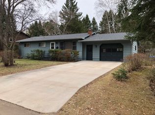 806 Myra St, Spooner, WI 54801
