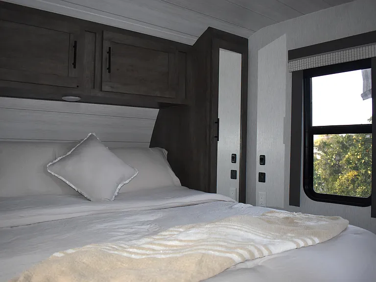 Galena Cir — Photo 29