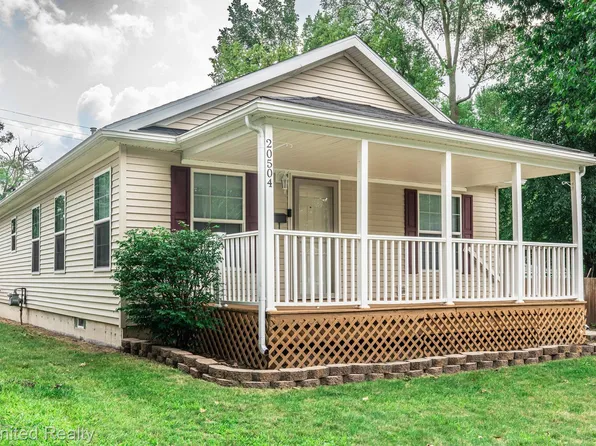 20504 Wakenden St, Redford, MI 48240