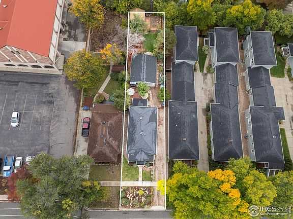 3rd image of 240 Pratt St