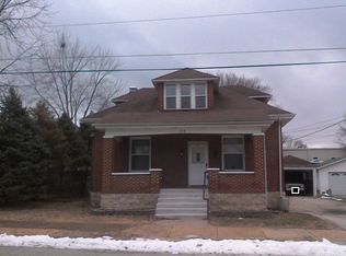 208 E 4th St #B, Washington, MO