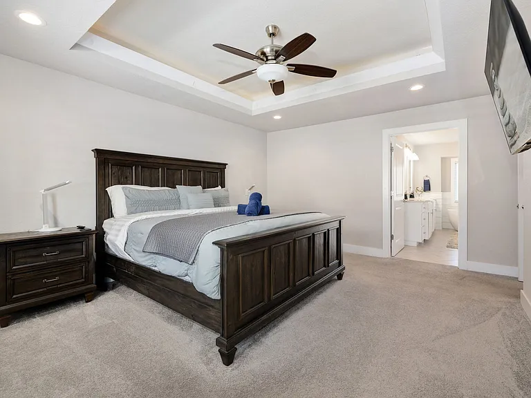 Almand Dr — Photo 20