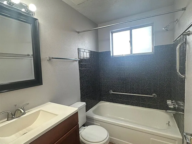 3350 S Grant St — Photo 5