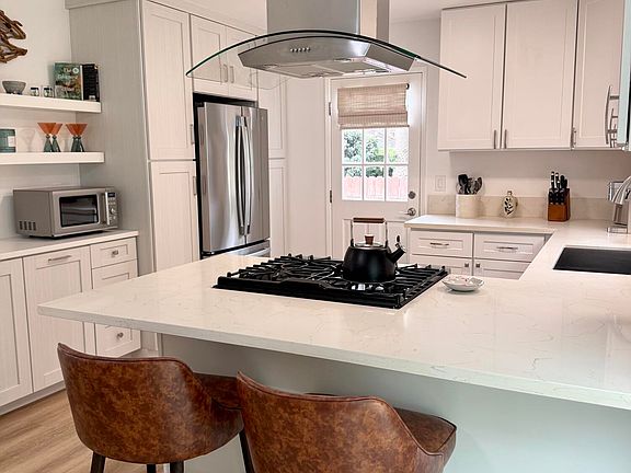 4th image of 361 Pebble Beach Dr
