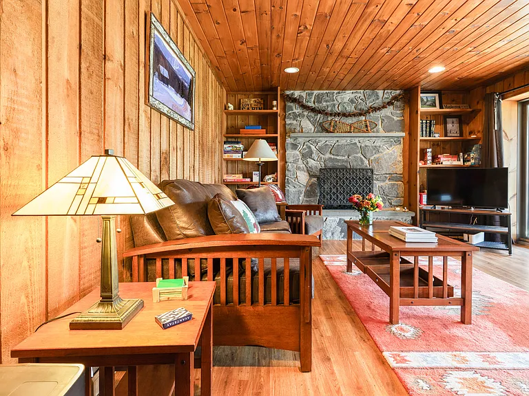 21 Larsen Dr — Photo 15