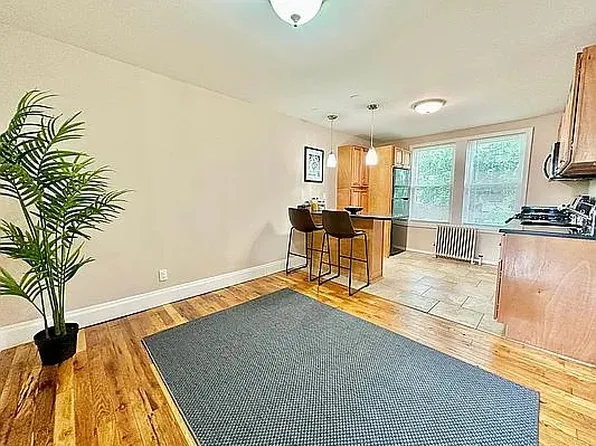 21-35 24th Street image 1 of 10
