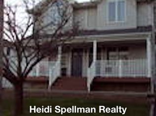 17 Linwood Rd N, Port Washington, NY 11050