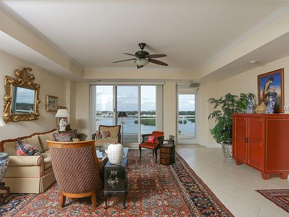 2nd image of 1660 Summerhouse Ln Suite 603