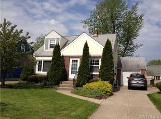 74 Manning Rd, Amherst, NY 14226