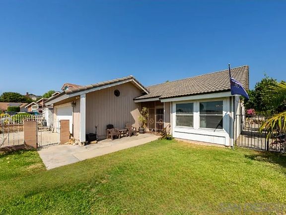 2nd image of 7324 Prancer Way