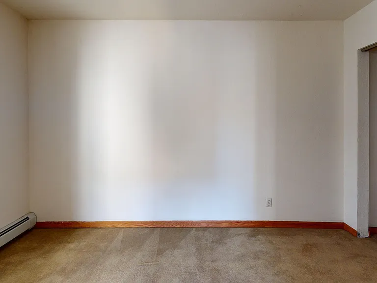 10 Langdon St — Photo 4