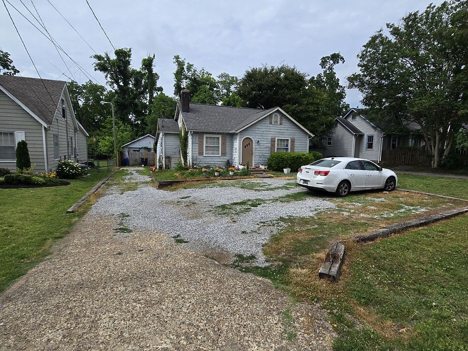 1st image of 906 Carolyn Ave