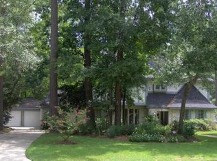 23910 Creekview Dr, Spring, TX 77389