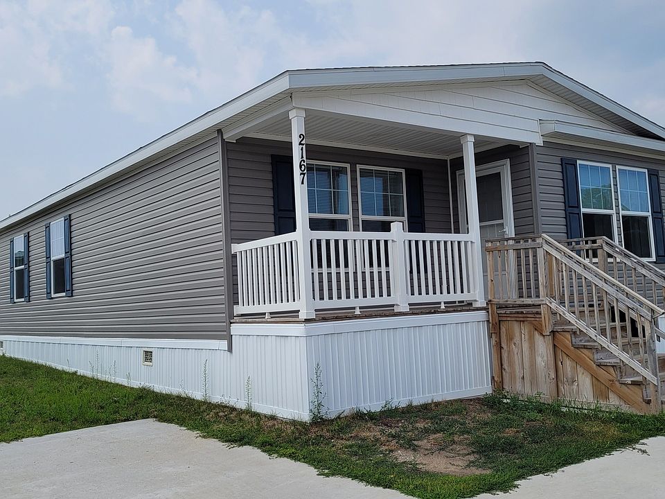 1st image of 1585 Ray Blvd #778
