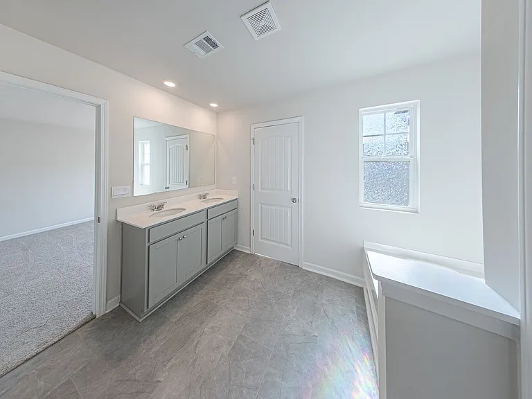2473 Bayberry St — Photo 14
