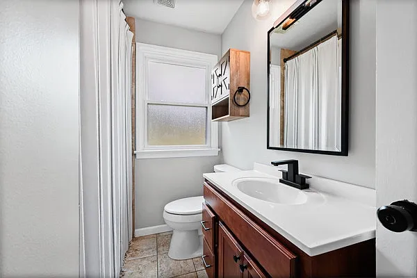 9218 Hallock Dr — Photo 17