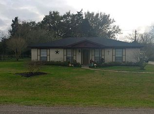 12226 Oakline Dr, Brookside Village, TX 77581