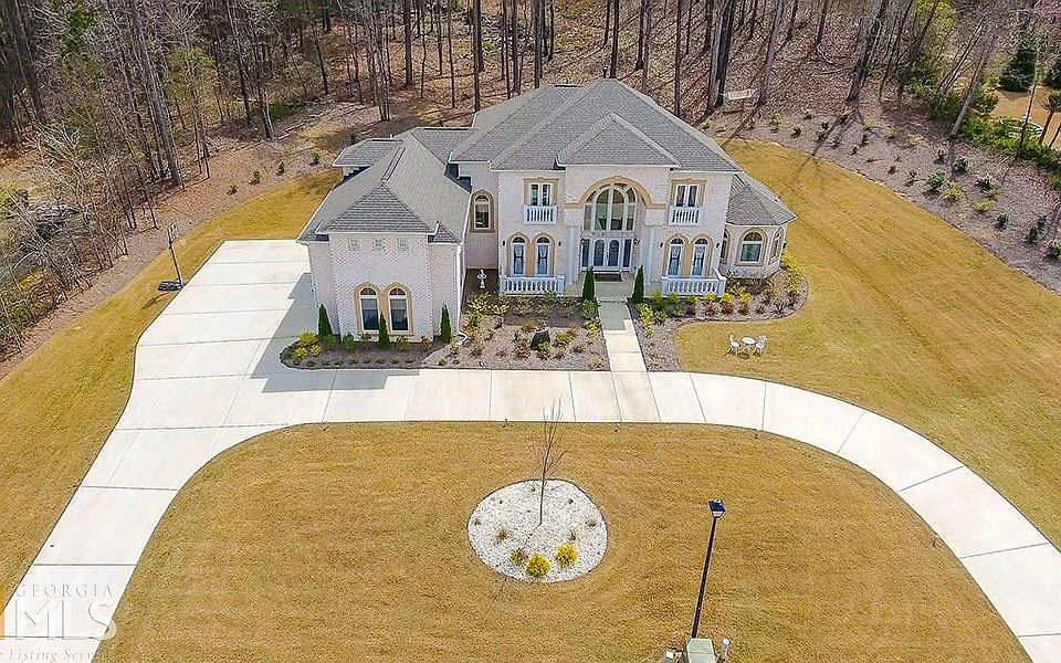 1st image of 2425 Wild Oak Ct